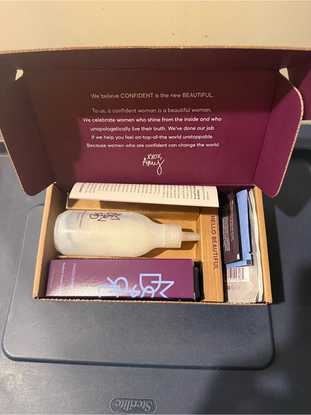 Madison Reed Hair Color Kit Box Trieste Red - Picture 2 of 7